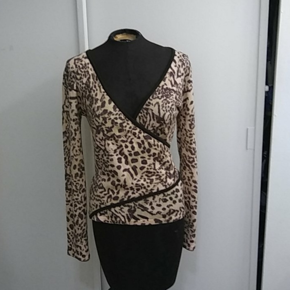 St. John Knit Top